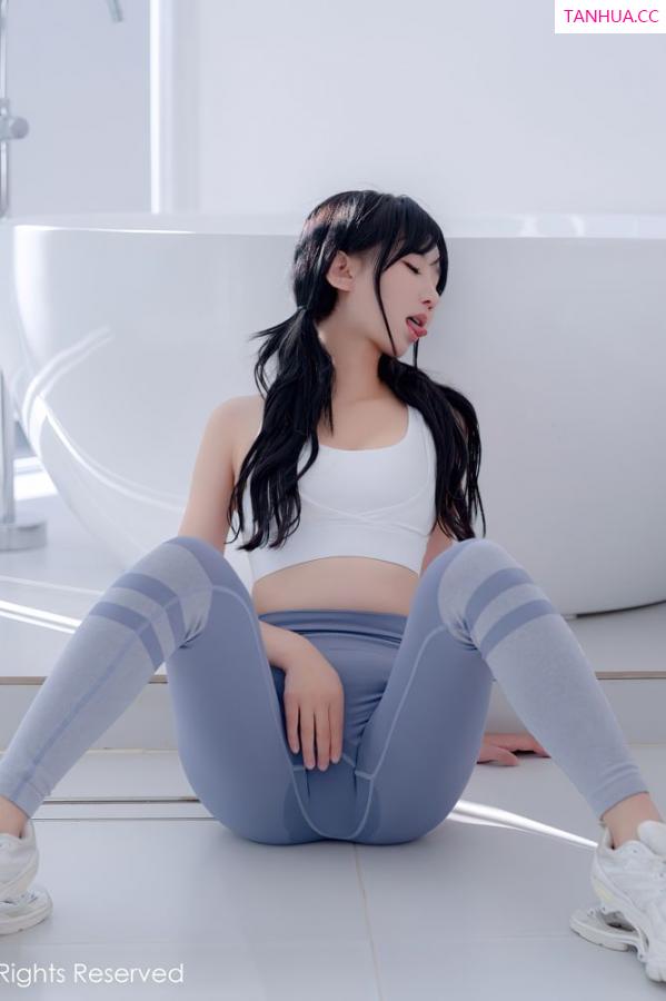 小果冻儿jelly  [XiuRen]高清写真图 2022.08.19 No.5463 小果冻儿第34张图片